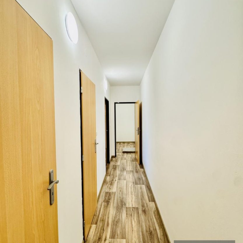 1744560241_1SCW7e6Ocd