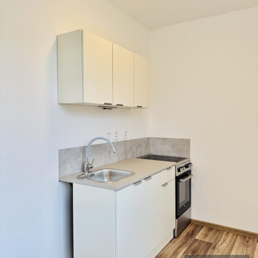 1744560243_IRkuZrTOvh