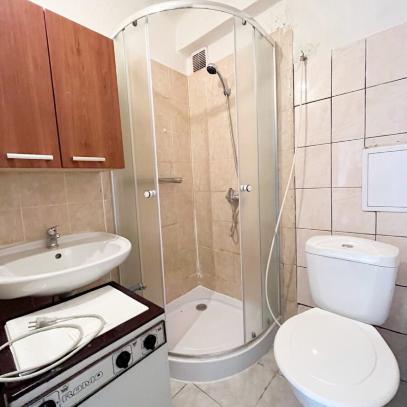 investicni-byt-1-1-v-ostrave-zabrehu-o-velikosti-30m2-na-ulici-cujkovova-img-0670-25e6a7